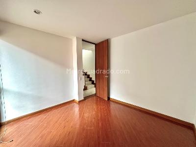 Casa de 4 alcobas en venta en Villas De Santa Teresa, Bogotá, 203 m² · foto 13 de 20