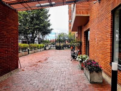 Apartamento en venta en Santa Barbara Central, Bogotá · foto 2 de 20