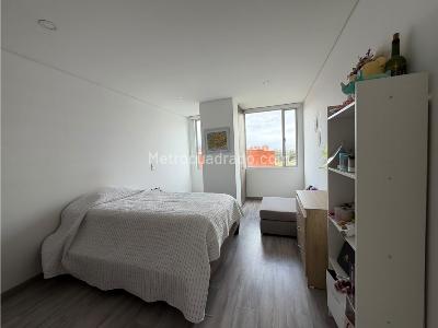 Apartamento de 3 alcobas en venta en Gratamira, Bogotá, 122 m² · foto 16 de 20