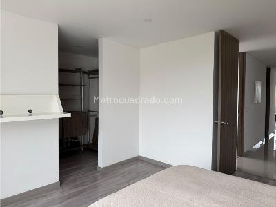 Apartamento de 3 alcobas en venta en Gratamira, Bogotá, 122 m² · foto 17 de 20