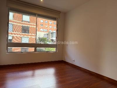 Apartamento en venta en Los Rosales, Bogotá · foto 10 de 20