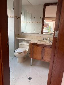 Apartamento en venta en Los Rosales, Bogotá · foto 19 de 20
