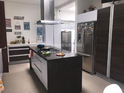 Casa en venta en Prados Del Este, La Calera · foto 8 de 19