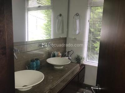 Casa en venta en Prados Del Este, La Calera · foto 18 de 19