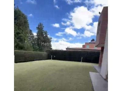 Casa de 4 alcobas en venta en San Simon, Chía, 500 m² · foto 3 de 8