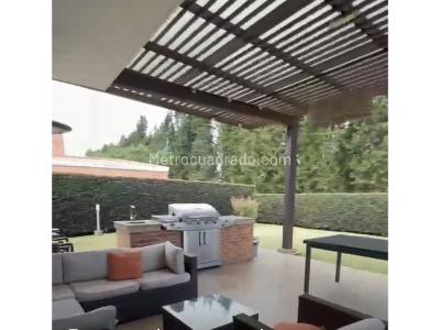 Casa de 4 alcobas en venta en San Simon, Chía, 500 m² · foto 4 de 8