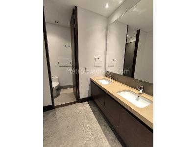 Apartamento de 3 alcobas en arriendo en Chico, Bogotá, 170 m² · foto 12 de 20