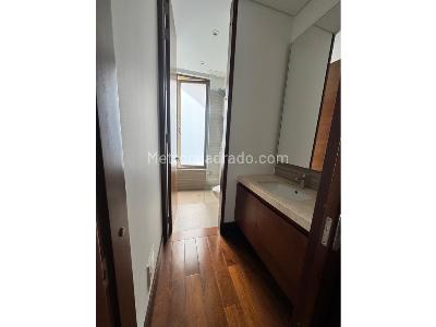 Apartamento de 3 alcobas en arriendo en Chico, Bogotá, 170 m² · foto 17 de 20