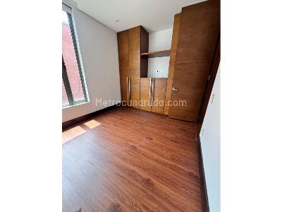 Apartamento de 3 alcobas en arriendo en Chico, Bogotá, 170 m² · foto 18 de 20