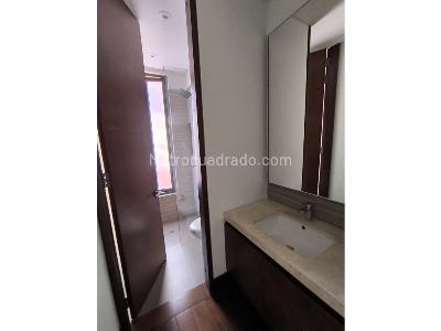 Apartamento de 3 alcobas en arriendo en Chico, Bogotá, 170 m² · foto 19 de 20