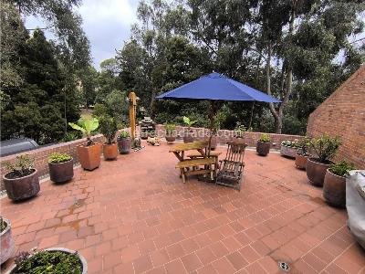 Apartamento de 3 alcobas en venta en Bosque Medina, Bogotá, 300 m² · foto 1 de 20