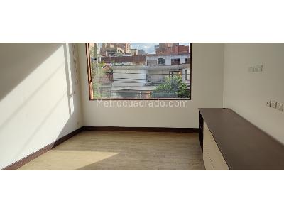 Apartamento de 3 alcobas en venta en Chico Reservado, Bogotá, 250 m² · foto 15 de 20