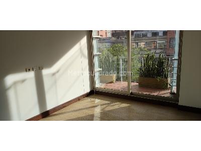 Apartamento de 3 alcobas en venta en Chico Reservado, Bogotá, 250 m² · foto 18 de 20