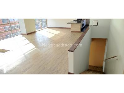 Apartamento de 3 alcobas en venta en Chico Reservado, Bogotá, 250 m² · foto 2 de 20
