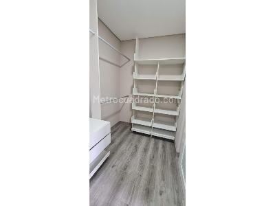 Apartamento de 3 alcobas en venta en Niza, Bogotá, 110 m² · foto 3 de 9