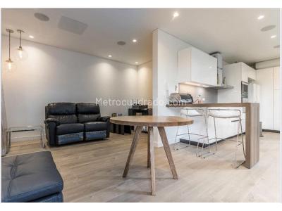 Apartaestudio en venta en Chico, Bogotá, 60 m² · foto 2 de 9