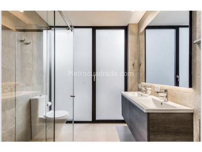 Apartaestudio en venta en Chico, Bogotá, 60 m² · foto 5 de 9