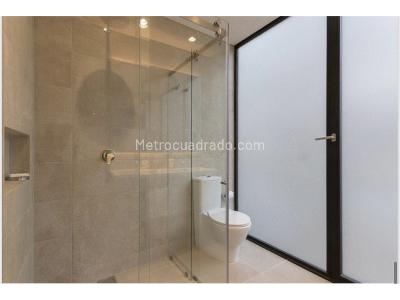 Apartaestudio en venta en Chico, Bogotá, 60 m² · foto 7 de 9