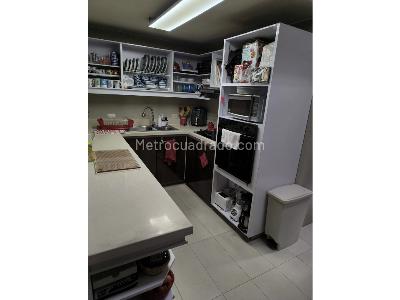 Apartamento de 3 alcobas en venta en La Calleja, Bogotá, 170 m² · foto 14 de 20