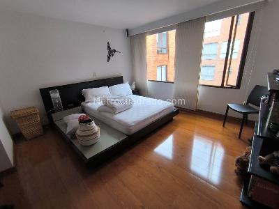 Apartamento de 3 alcobas en venta en Calleja Alta, Bogotá, 180 m² · foto 13 de 20