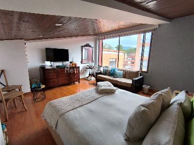 Apartamento de 3 alcobas en venta en Calleja Alta, Bogotá, 180 m² · foto 18 de 20