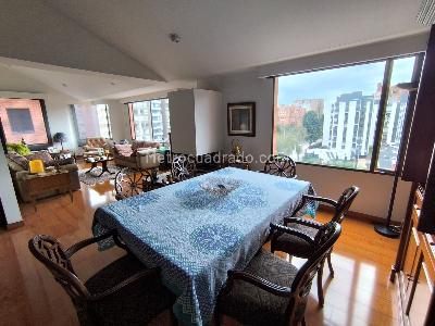 Apartamento de 3 alcobas en venta en Calleja Alta, Bogotá, 180 m² · foto 3 de 20