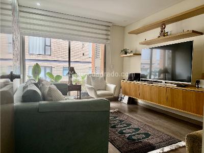 Apartamento de 3 alcobas en venta en San Patricio, Bogotá, 192 m² · foto 14 de 18