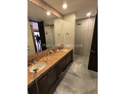Apartamento de 3 alcobas en venta en Suba, Bogotá, 196 m² · foto 13 de 20