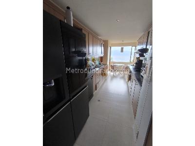 Apartamento de 3 alcobas en venta en Suba, Bogotá, 196 m² · foto 17 de 20