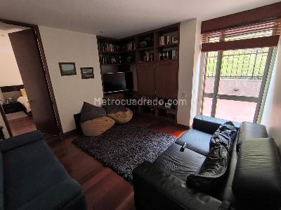 Apartamento de 3 alcobas en venta en Balcones De Lindaraja, Bogotá, 193 m² · foto 10 de 20