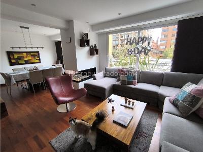 Apartamento en venta en Chico Navarra, Bogotá · foto 2 de 17
