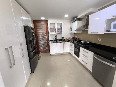 Apartamento en venta en Chico Navarra, Bogotá · foto 6 de 17