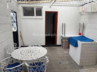Casa de 3 alcobas en venta en San Nicolas, Bogotá, 290 m² · foto 13 de 15