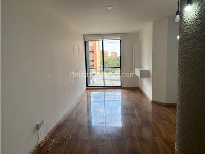 Apartamento en venta en Bella Suiza, Bogotá · foto 3 de 11