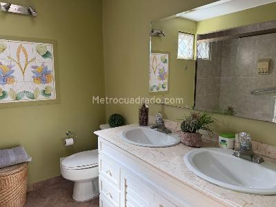 Casa de 4 alcobas en venta en Cerros De Suba Provenza, Bogotá, 307 m² · foto 15 de 20