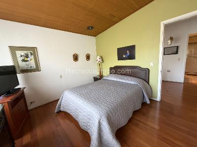 Casa de 4 alcobas en venta en Cerros De Suba Provenza, Bogotá, 307 m² · foto 18 de 20
