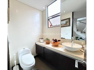 Apartamento de 2 alcobas en venta en Los Rosales, Bogotá, 92 m² · foto 17 de 19