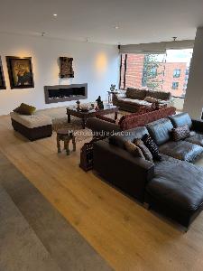 Apartamento de 3 alcobas en venta en Nogal Rosales, Bogotá, 330 m² · foto 3 de 20