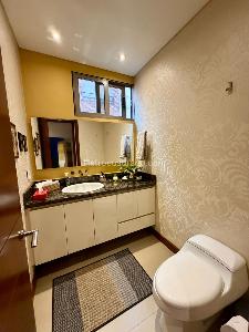 Apartamento de 3 alcobas en venta en Chico Norte, Bogotá, 154 m² · foto 7 de 20