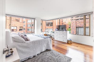 Apartamento de 3 alcobas en venta en Cabrera Chico, Bogotá, 249 m² · foto 12 de 16