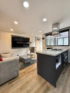 Apartamento de 1 alcoba en venta en El Batan, Bogotá, 36 m² · foto 2 de 12