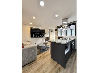 Apartaestudio en venta en El Batán, Bogotá, 46 m² · foto 2 de 12