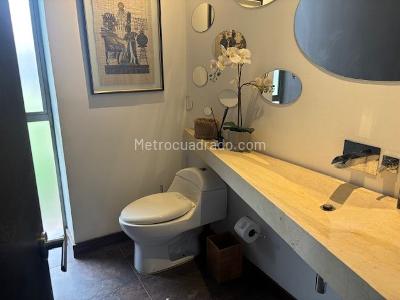 Casa de 4 alcobas en arriendo en Hacienda San Simon, Bogotá, 450 m² · foto 13 de 20