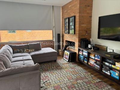Casa de 4 alcobas en arriendo en Hacienda San Simon, Bogotá, 450 m² · foto 17 de 20