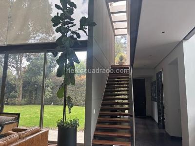 Casa de 4 alcobas en arriendo en Hacienda San Simon, Bogotá, 450 m² · foto 4 de 20
