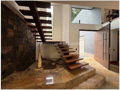 Casa de 4 alcobas en venta en Loma Del Escobero, Envigado · foto 8 de 20