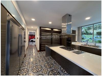 Casa de 4 alcobas en venta en Loma Del Escobero, Envigado · foto 15 de 20