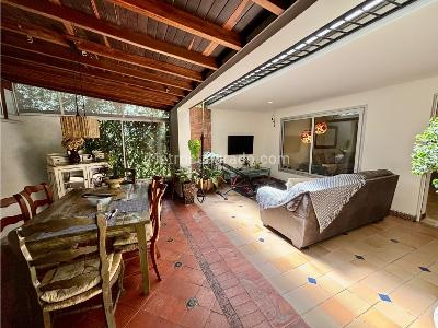 Casa de 4 alcobas en venta en San Lucas, Medellín, 316 m² · foto 9 de 19