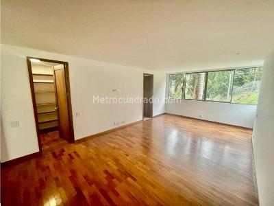 Apartamento en venta en El Poblado, Medellín · foto 9 de 13