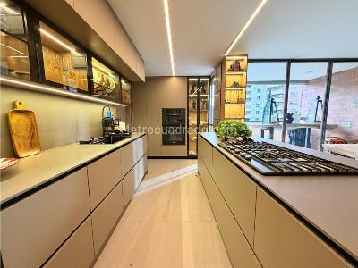 Apartamento en venta en El Poblado, Medellín · foto 9 de 20